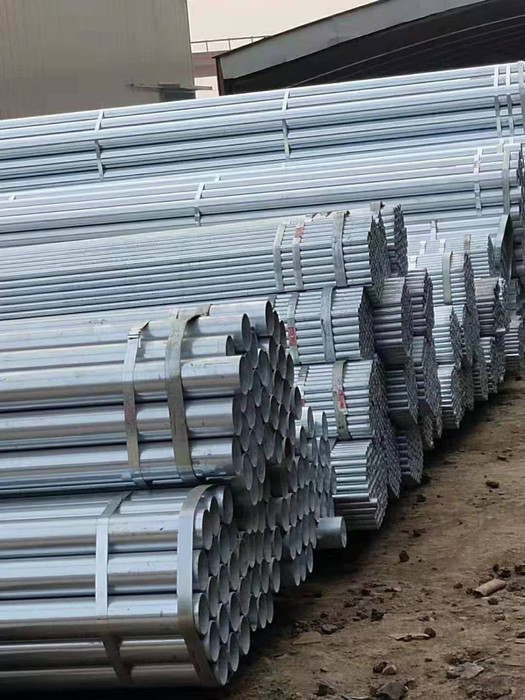 天津钢管-镀锌带钢管出厂价  钢管