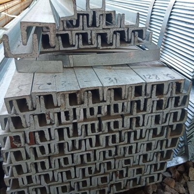 18#热轧槽钢 20#槽钢 热轧槽钢 国标槽钢 镀锌槽钢生产厂家价格低