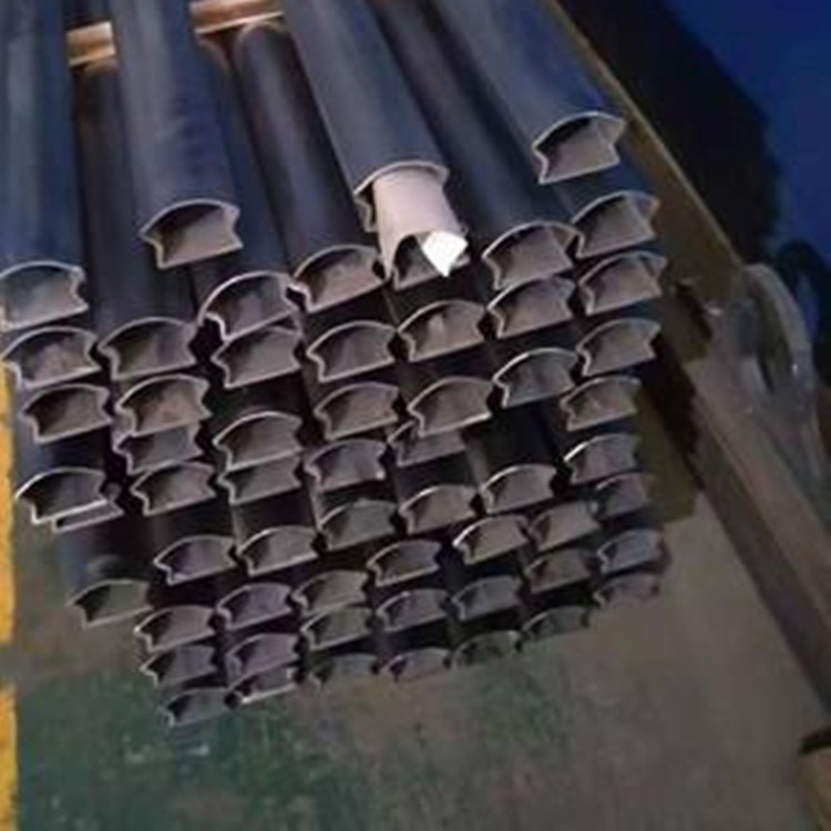 庆伟钢管厂馒头形管精密异型钢管欢迎咨询