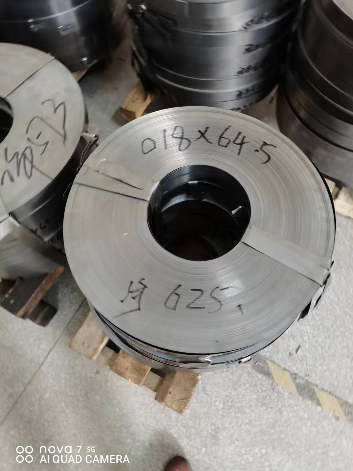 宝钢DC01DC02DC03钢带0.08-0.3mm光雾面图2